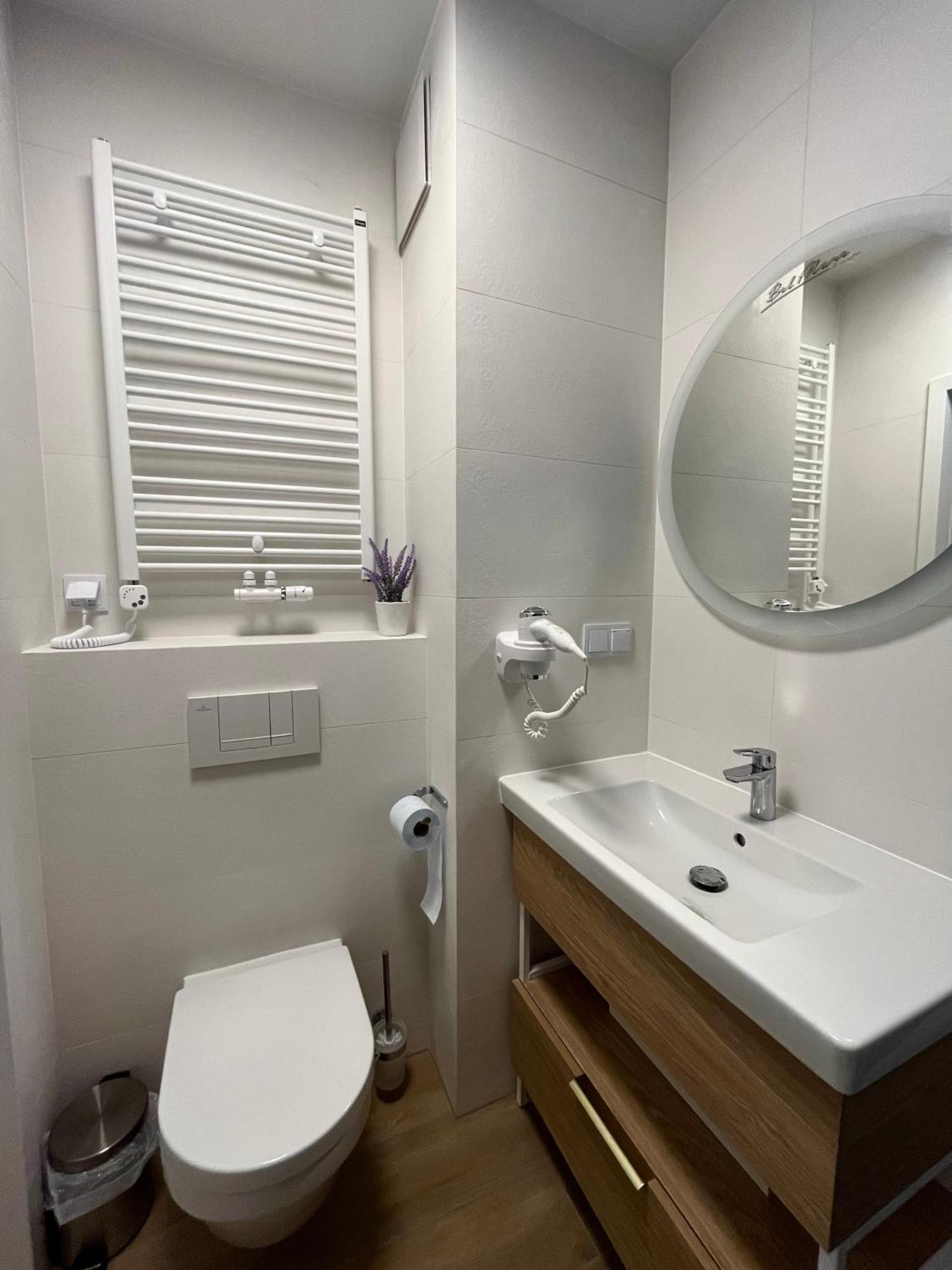Bel Mare Aqua Apartment เมียนซิดดรอแย ภายนอก รูปภาพ